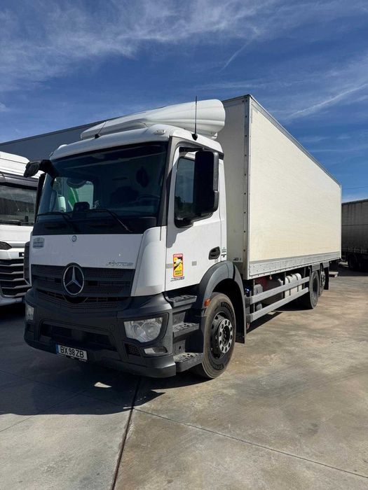 MERCEDES ANTOS 2536, c/plataforma elevatória, 2017