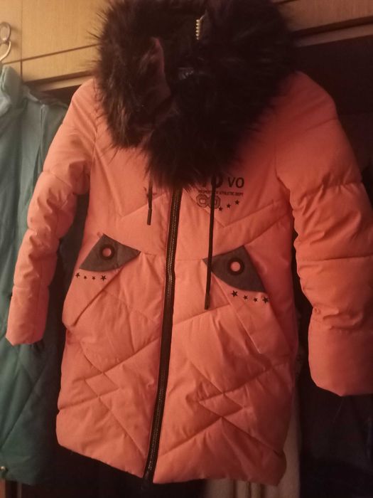 Дитяче пальто для дівчинки