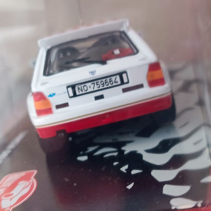Lancia Delta HF Integrale 1/43