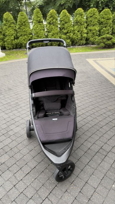 Wózek Thule Spring Stroller Black - malo uzywany
