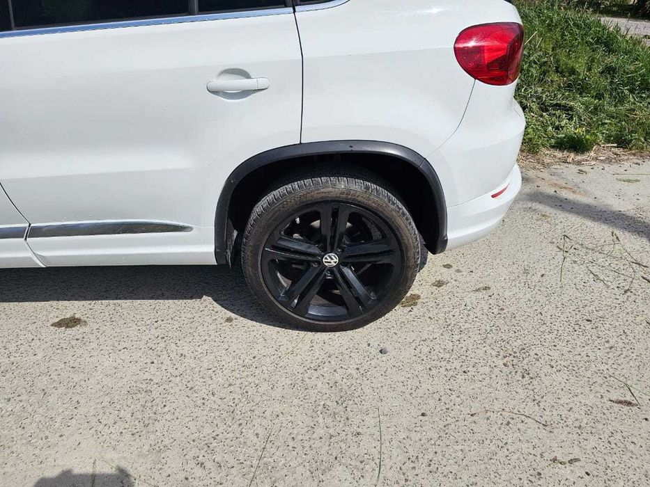 Volkswagen Tiguan R Line 2015 рік