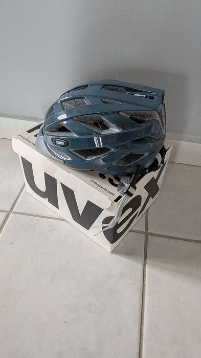 Kask rowerowy UVEX