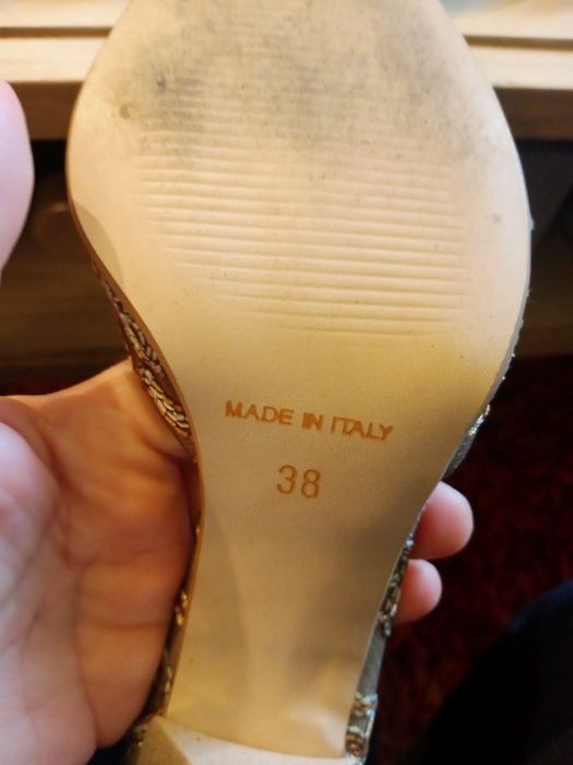 Włoskie buty z Mediolanu rozm.38