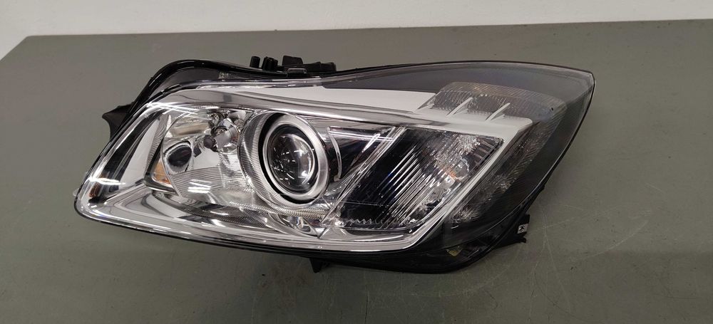 Lampa Przód Led Bi Xenon Opel Insignia A 08-13r Europa