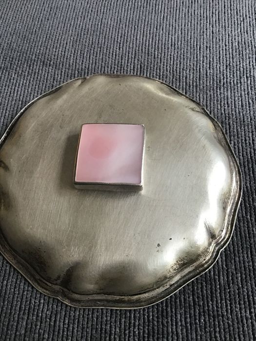 Stara, srebrna zawieszka