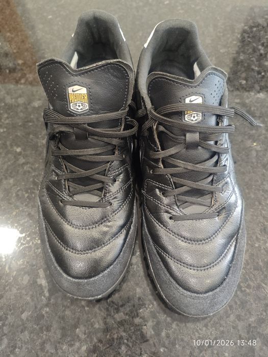 Sapatilhas/Chuteiras Nike Premier IV Turf n.42