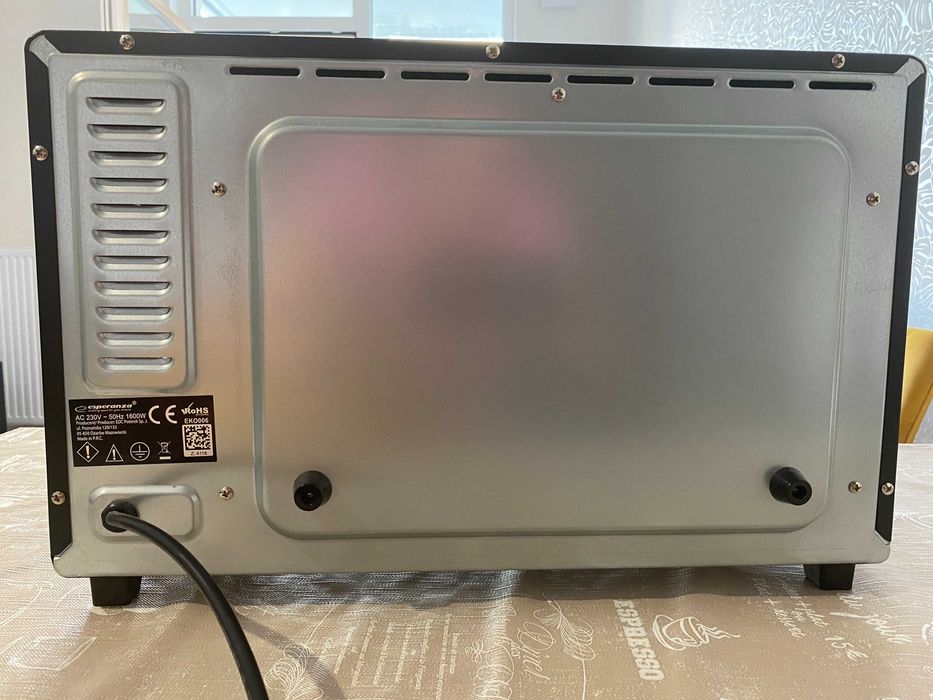 Mini piekarnik Esperanza Napoli 25 l 1600 W – sprawny