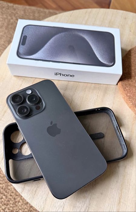 Iphone 15 pro 256 vendo troco