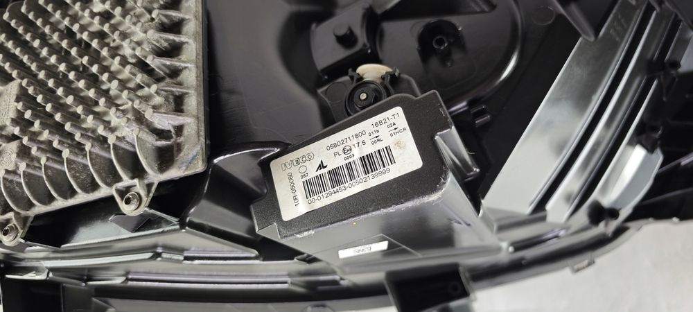 iveco daily full led lewy prawy reflektor lampa lewa prawa
