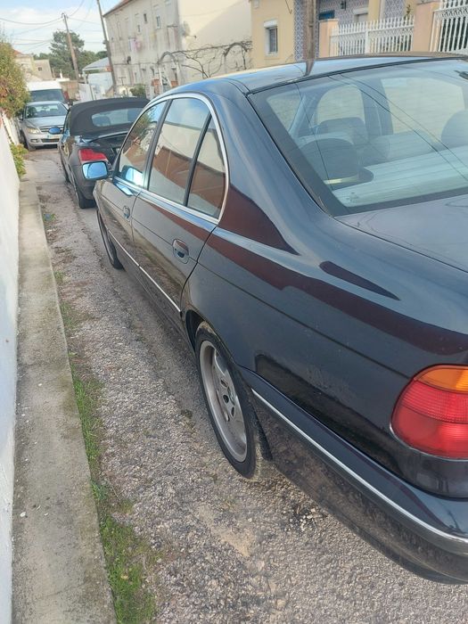BMW 520 D viatura estimada e pronto a andar.