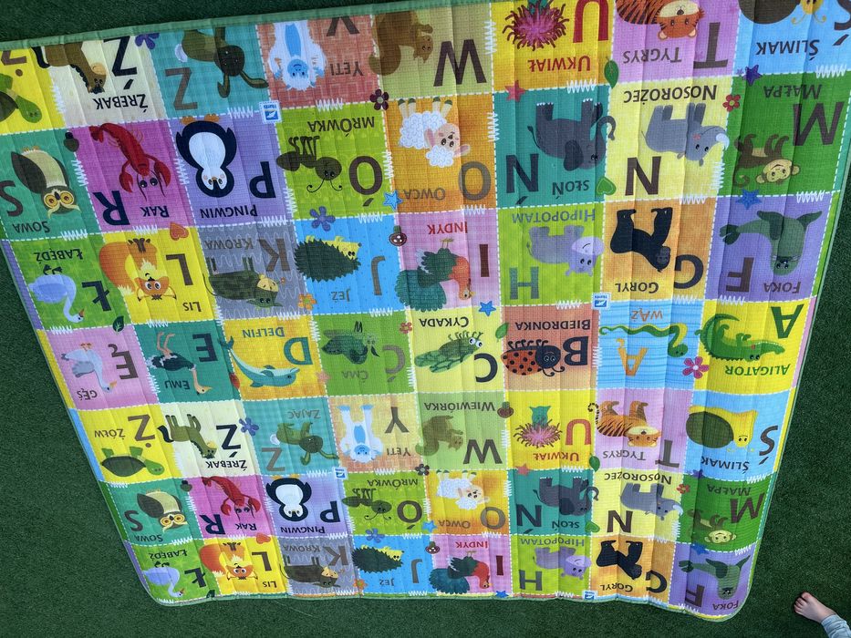 Humbi mata dwustronna dla niemowlaka