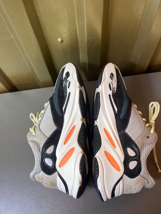 Adidas Yeezy Boots 700 wave runner 42
