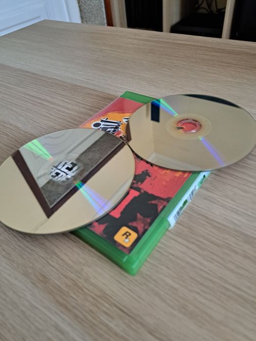 Jogo Red Dead Redemption 2 Xbox One com Mapa