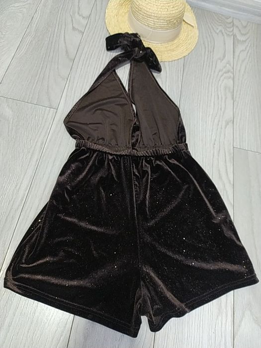 Ромпер, комбінезон на зав'язках