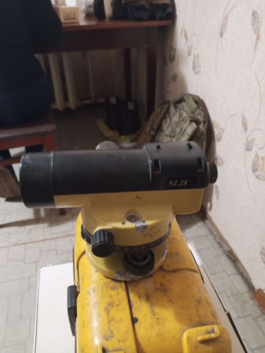 Оптичний НІВЕЛІР. Будівельний рівень...