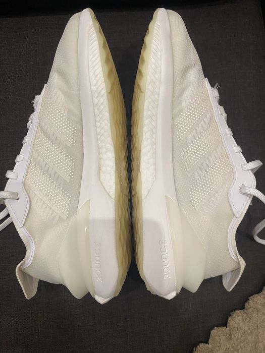 Кросівки adidas Boost