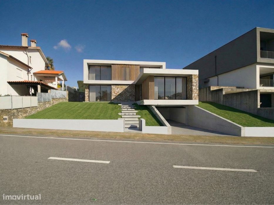 Lote com 560 m² | Ponte de Lima