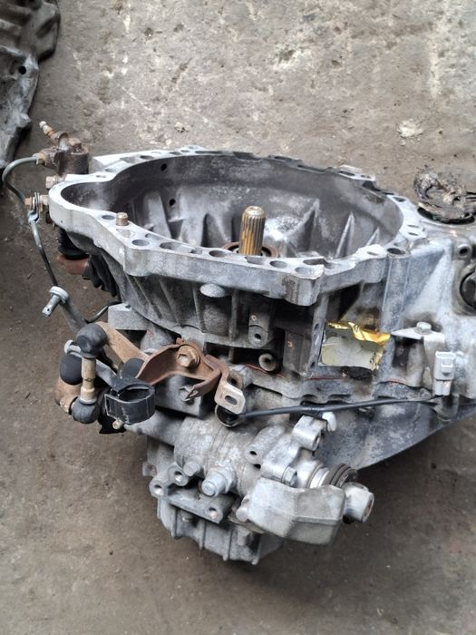 Коробка передач КПП Toyota Auris 1.6 Corolla E150 Механіка МКПП 5/6 ст