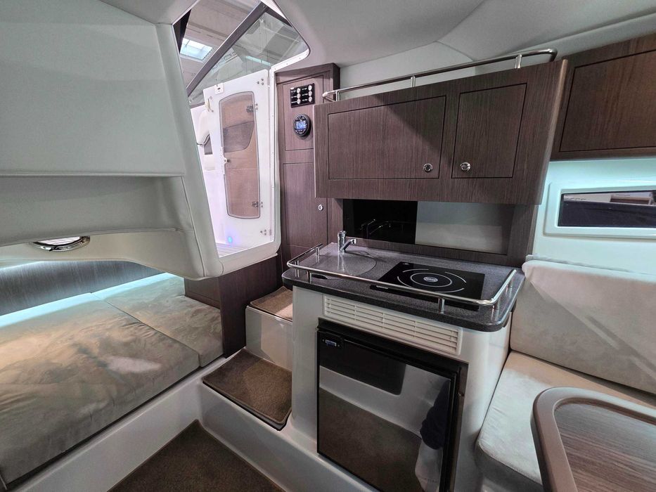 jacht motorowy VIPER 263SY CRUISER Nowy model - Premiera Wrzesień 2025