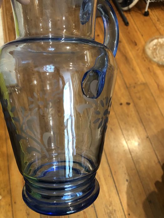 Vintage pitcher in excellent condition426581003517317122