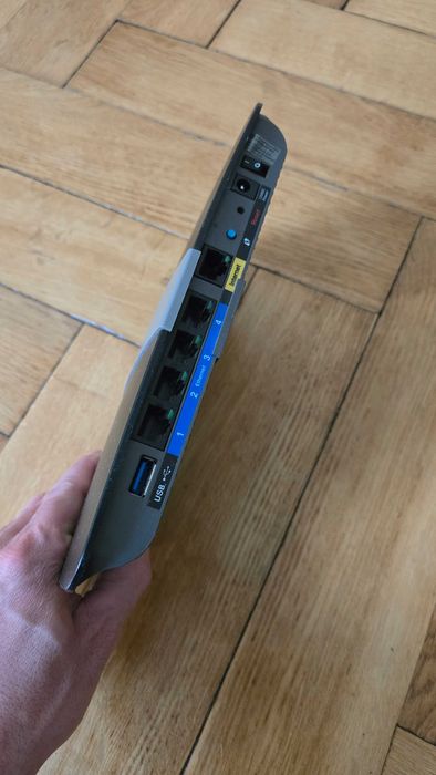 Роутер Linksys EA 6200 WiFi