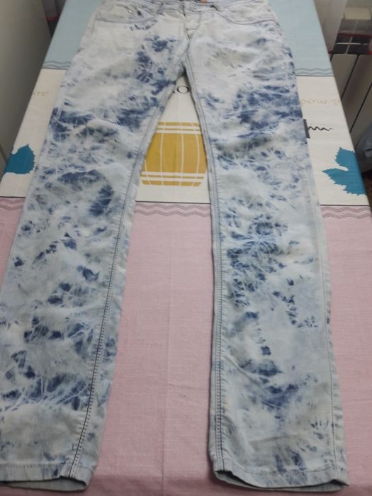 Джинсы на девочку  бу размер 44