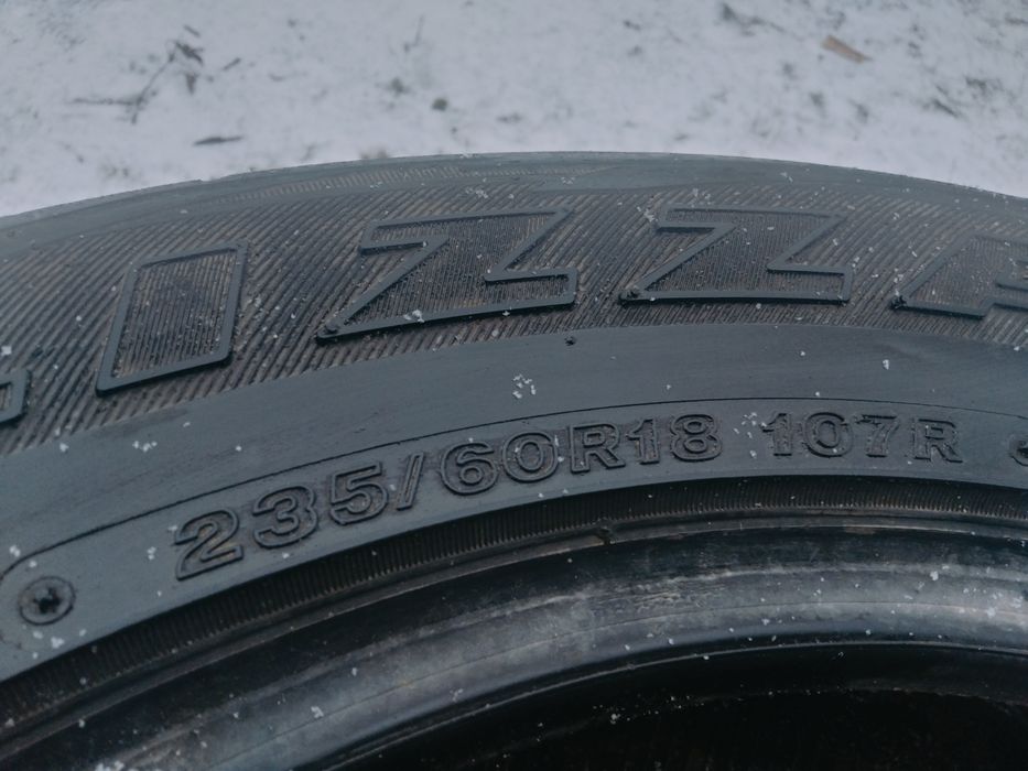 Продам скати 235/60R18