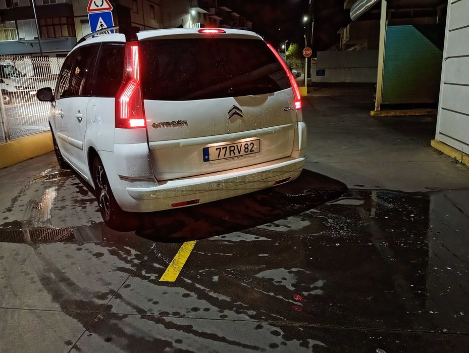Vendo carrinha C4 7 lugares