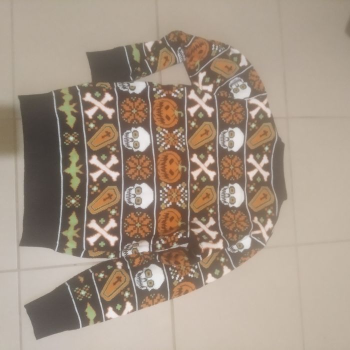Sweter na Halloween na 134/140 cm