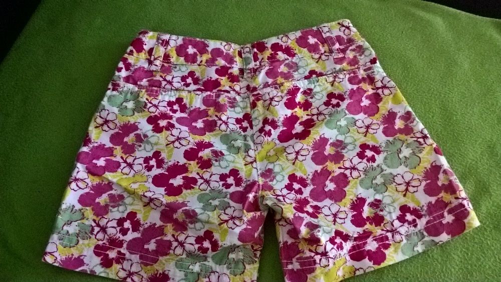 nowe spodenki 110-116