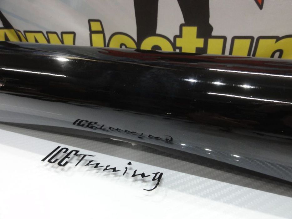 Papel / vinil AVERY preto Brilhante rolo com1.52M x 1M, 1.52M x 0.50M, 2M x 0.50M ou 1.52M x 0,22M