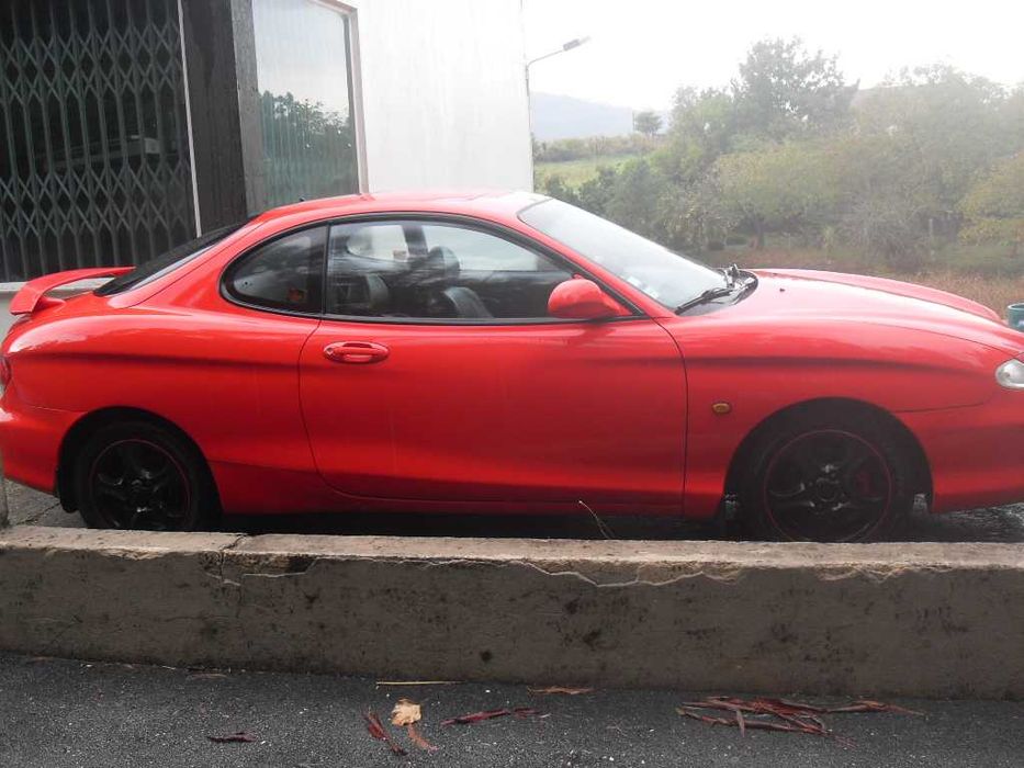 Hyundai FX COUPÉ em bom estado foto 3