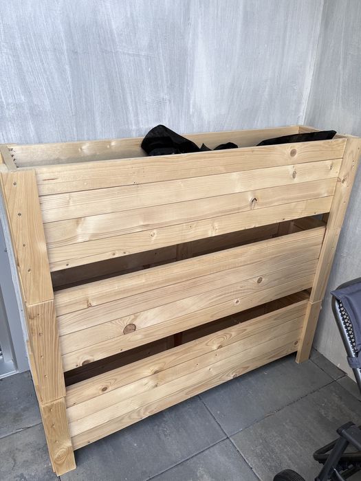 Drewniane donice ogrodowe