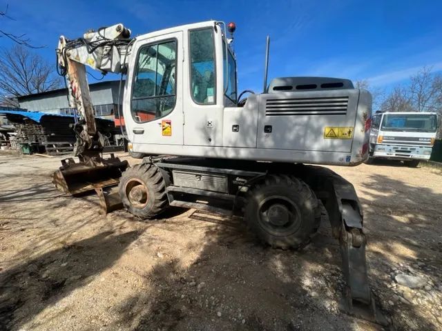 Liebherr A900C  Jeden wlasciciel.3 lyzki.Stan super