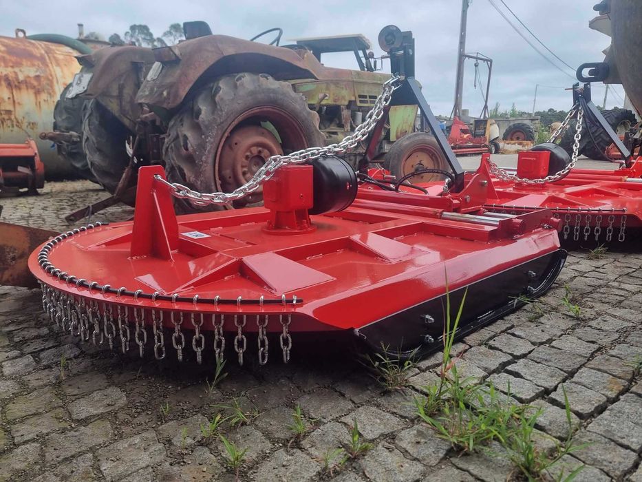 Capinadeira corta mato reforçada florestal Descentrável de 1.60 - Nova