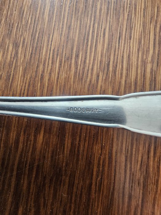 Srebrny widelec w cenie złomu.