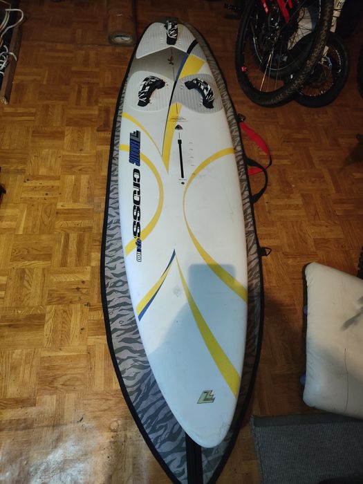 Deska dla windsurfingu 99 l