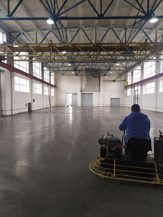 Мокра та напівсуха стяжка підлоги (від 160 ГРН за м.кв.)