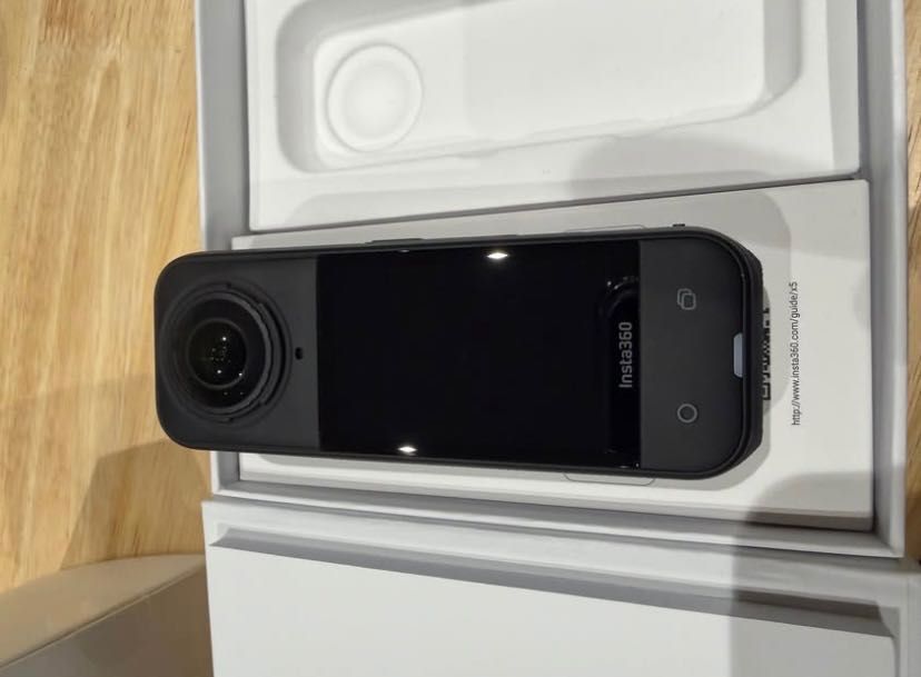 Insta 360 x5 + acessórios