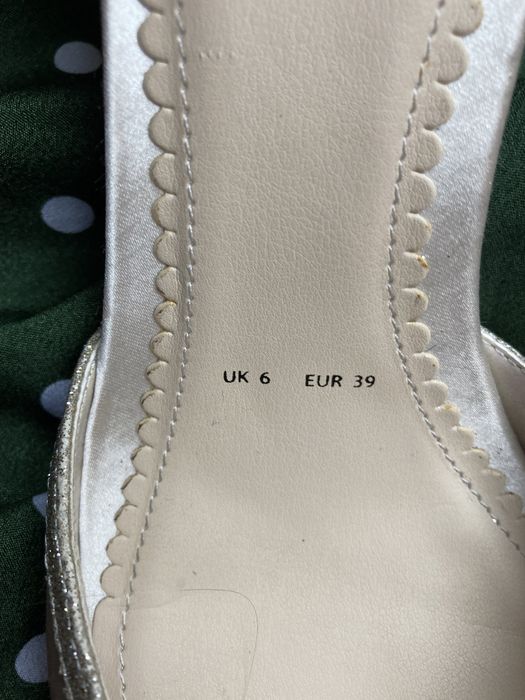 Buty ślubne ecru satynowe roz 39 roz 40