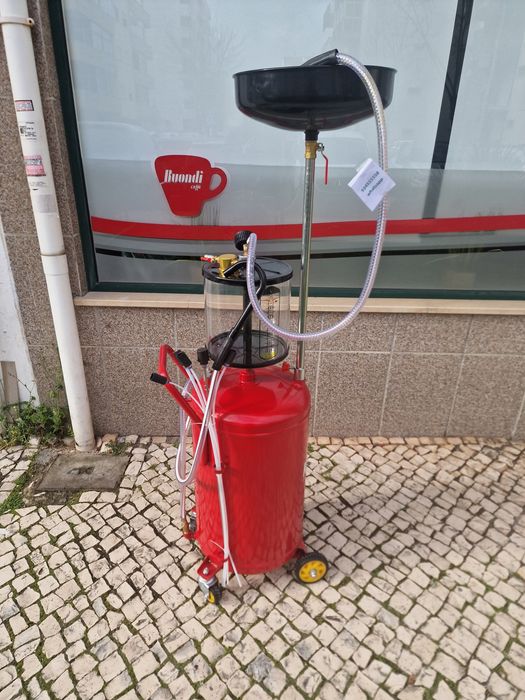 Máquina de tirar óleo nova