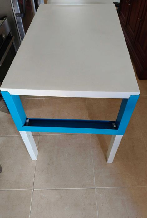 Secretária IKEA - Azul/Rosa