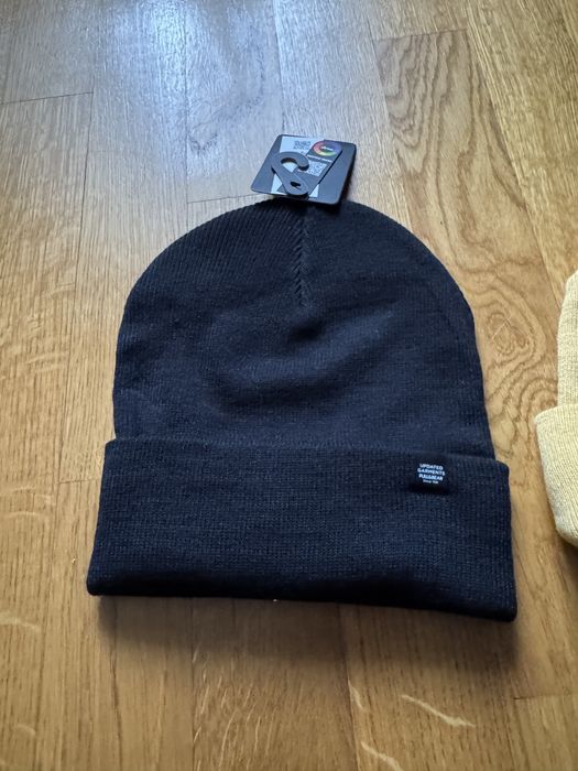 Шапка Pull and Bear