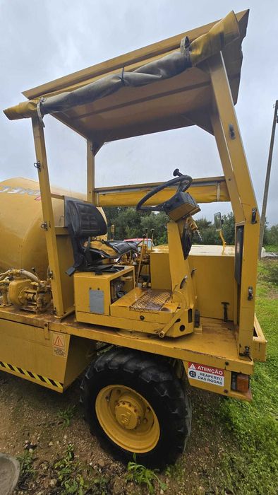 Autobetoneira 2.5m³ dDieci F2400