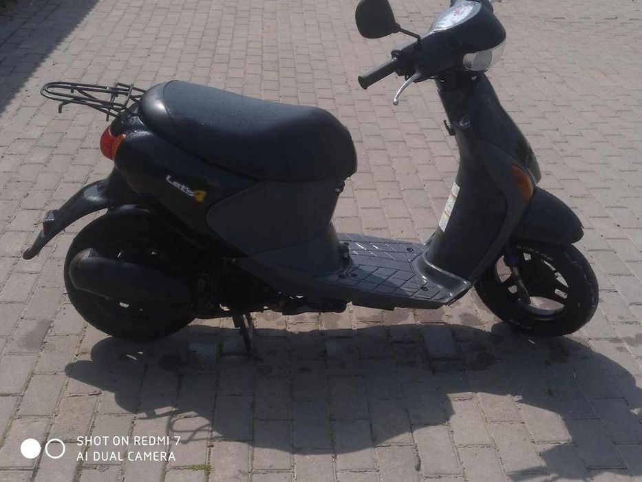 Продаю скутер Suzuki let's 4