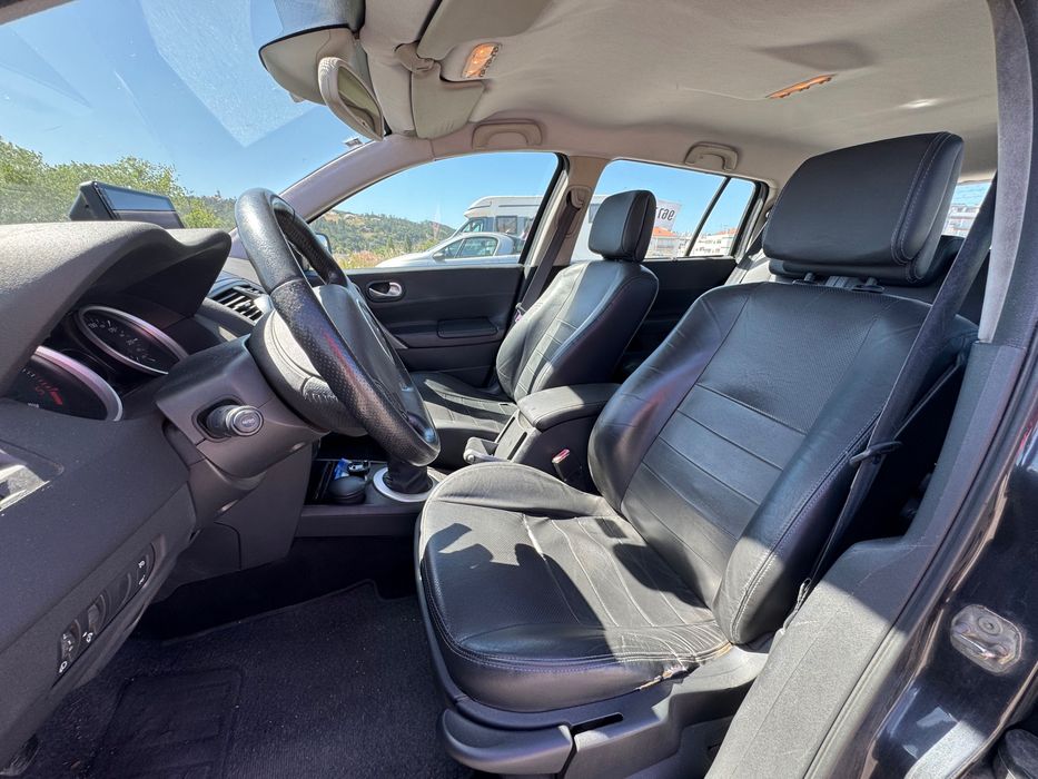 Renault Mégane Break 1.5 dCi — 2006 · 206.711 km · Android Auto · Revisões em dia