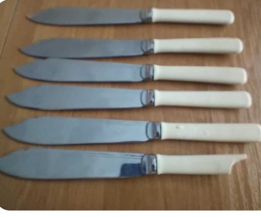 Angielskie posrebrzane sztućce