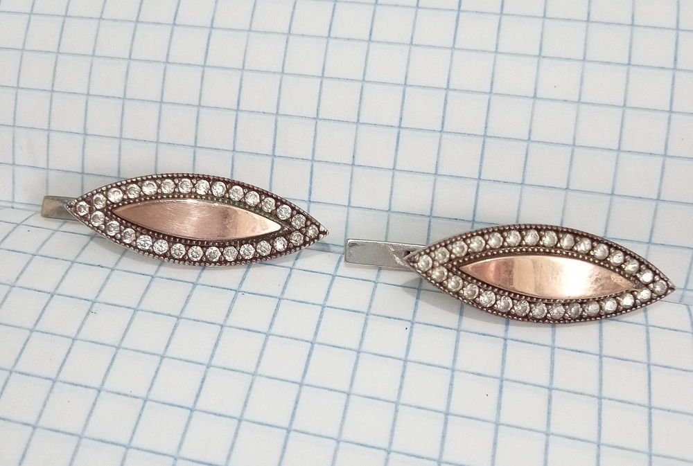 Сережки серьги Срібло 925 проба. Золоті накладки. Білі камушки
