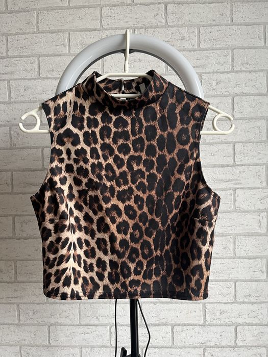 Crop top z krótkim golfem damski NewLook S/M