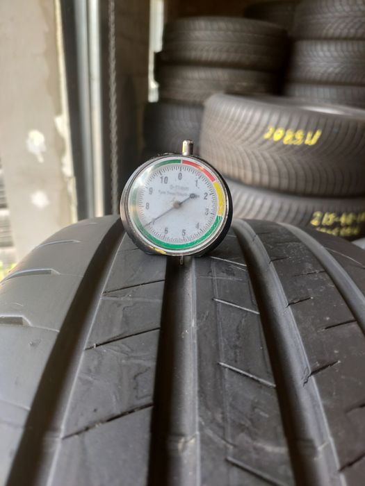 245/50r19 Bridgestone Alenza 001 z 2021r około 7mm